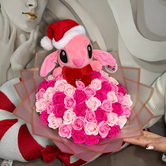 Buchet 51 trandafiri + Stitch mediu Craciun