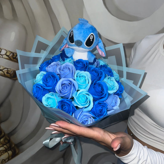 Buchet 31 trandafiri + Stitch Mic